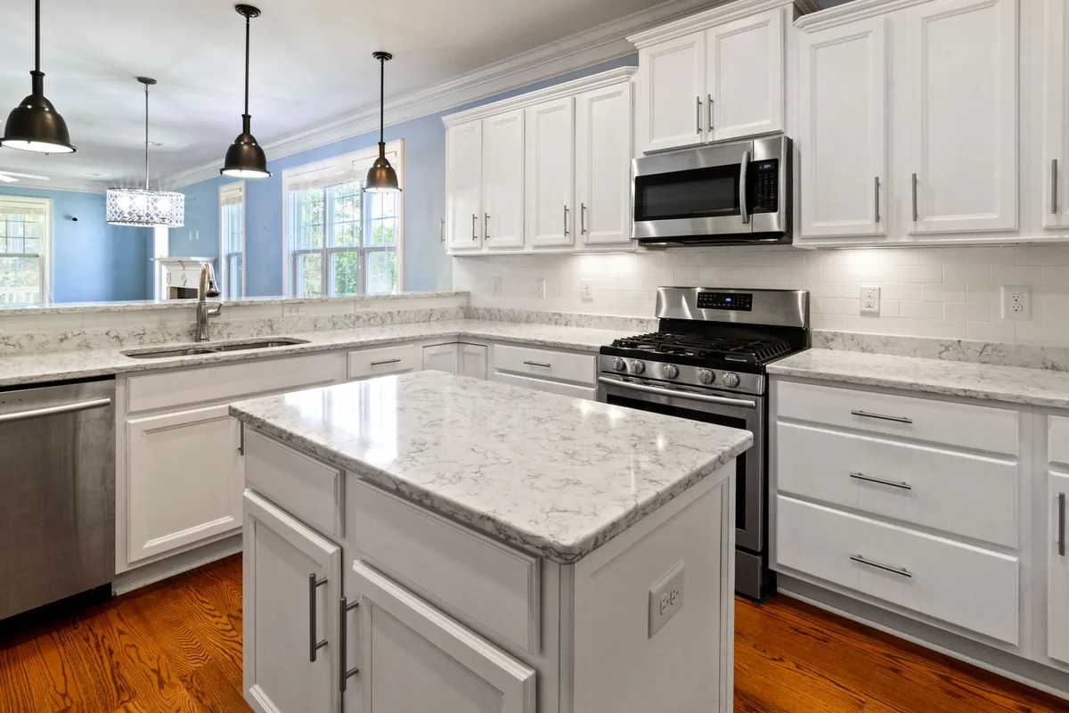 Filth & Squalor Cleanup in Fowlerville, MI